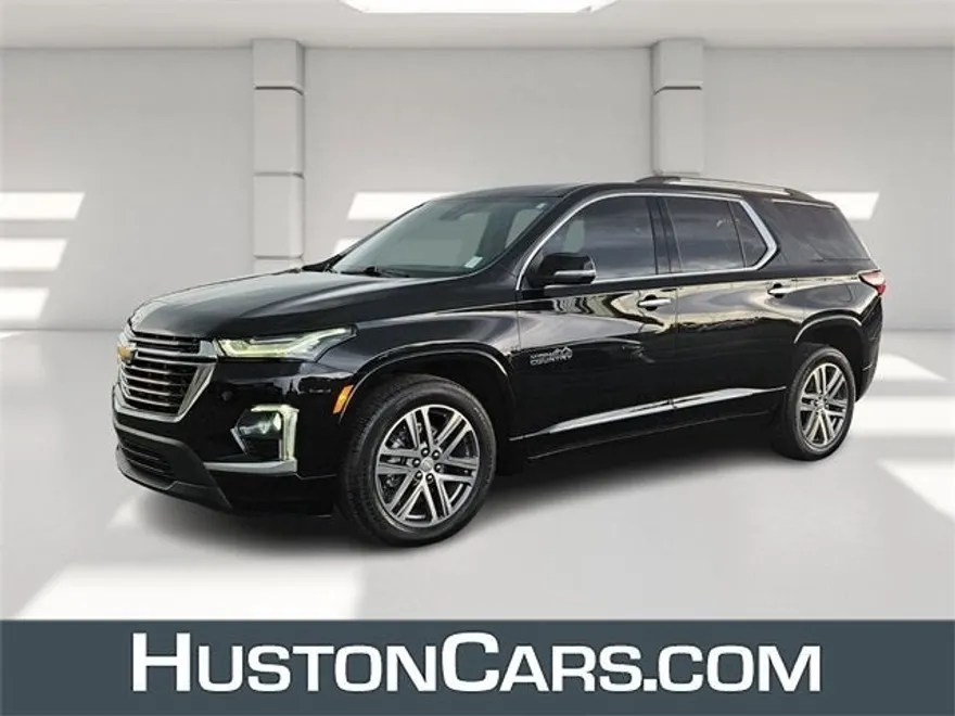 2023 Chevrolet Traverse High Country photo 1