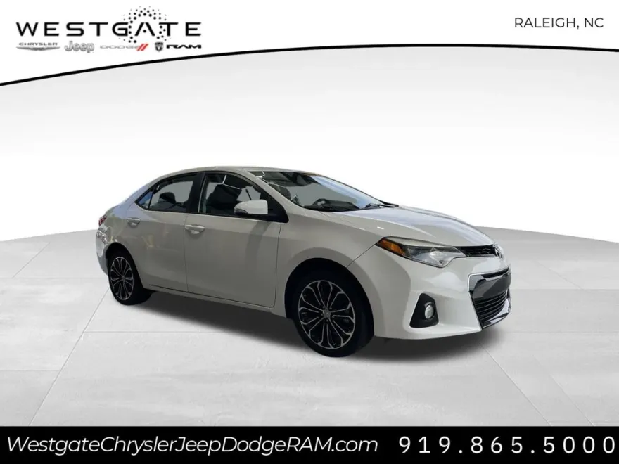 2016 Toyota Corolla S photo 1