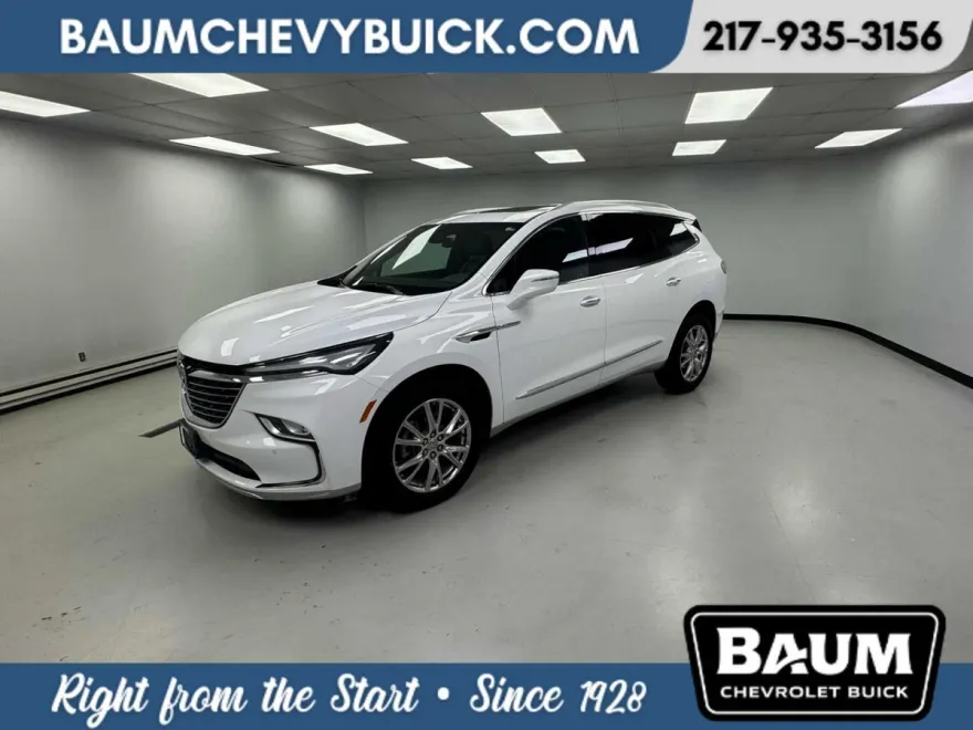 2023 Buick Enclave Essence photo 1