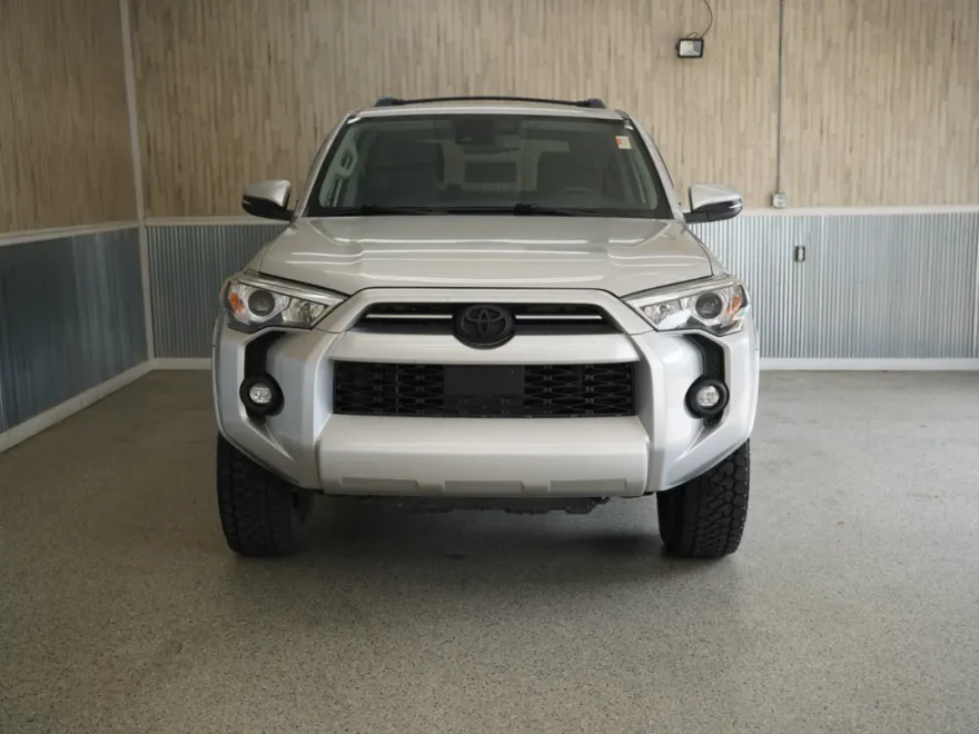 2021 Toyota 4Runner SR5 Premium 4WD photo 1