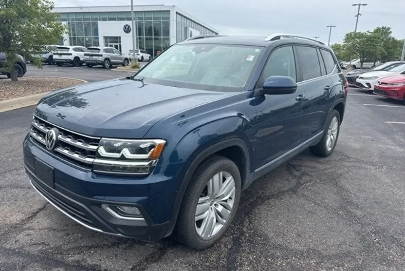 2019 Volkswagen Atlas V6 SEL photo 1