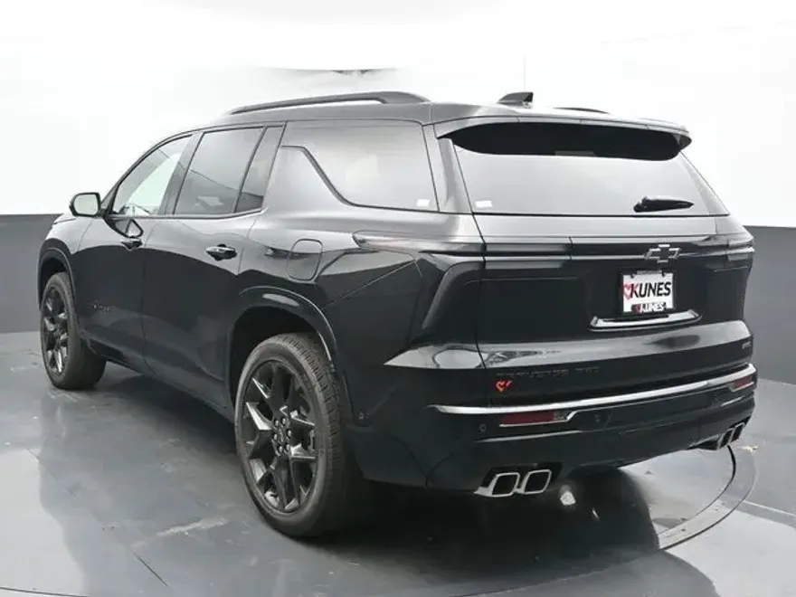 2026 Chevrolet Traverse RS photo 1