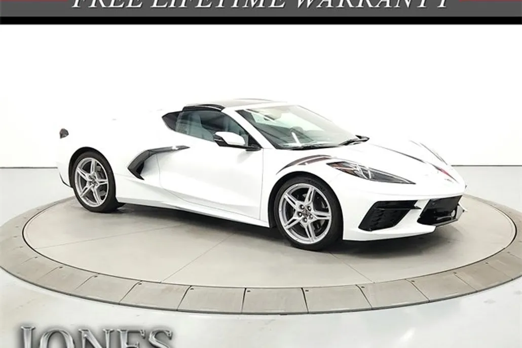 2021 Chevrolet Corvette Stingray 2LT photo 1