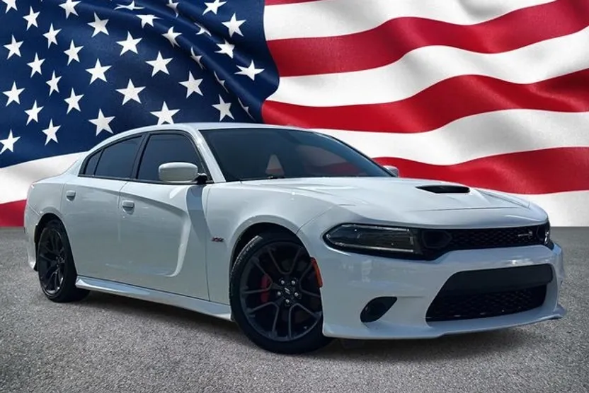 2022 Dodge Charger R/T Scat Pack photo 1