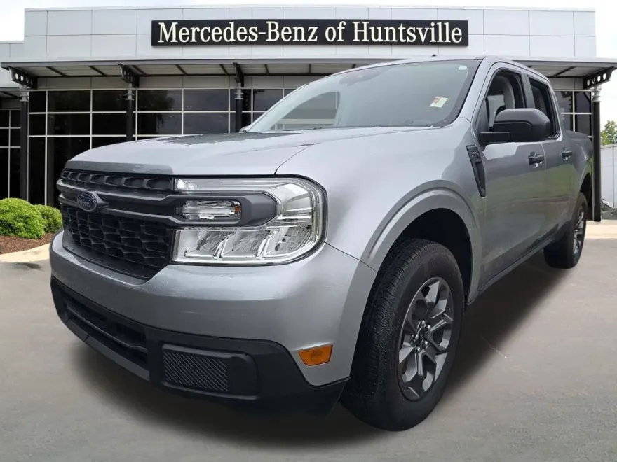 2024 Ford Maverick XLT photo 1