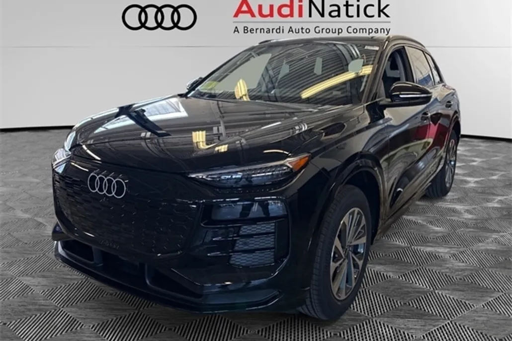 2025 Audi Q6 E-tron Premium Plus photo 1
