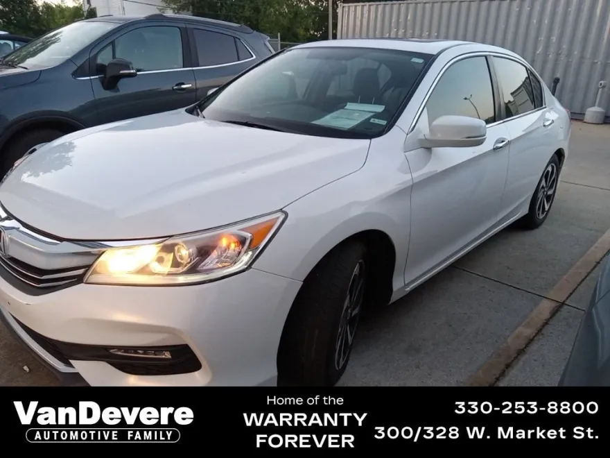 2016 Honda Accord EX photo 1