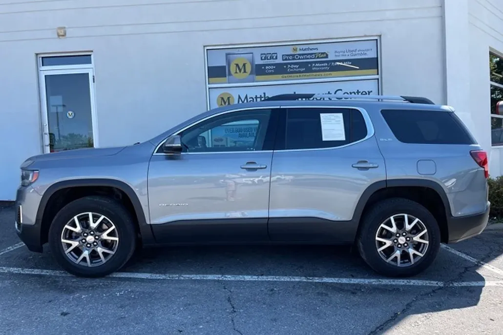 2023 Gmc Acadia SLE photo 1