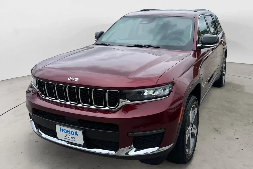 2023 Jeep Grand Cherokee Limited photo 1