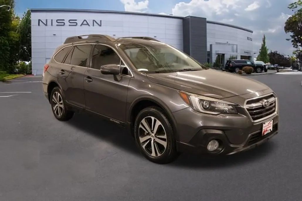 2019 Subaru Outback 2.5i Limited photo 1