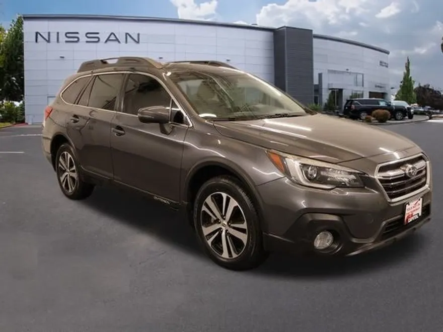 2019 Subaru Outback 2.5i Limited photo 1