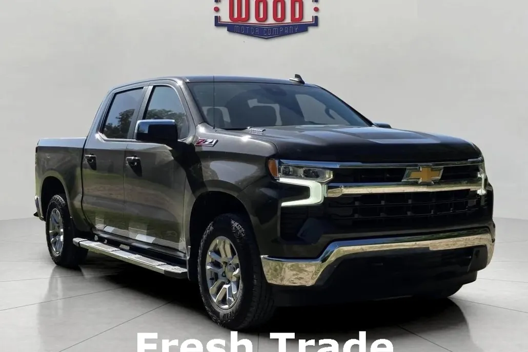2023 Chevrolet Silverado 1500 LT photo 1