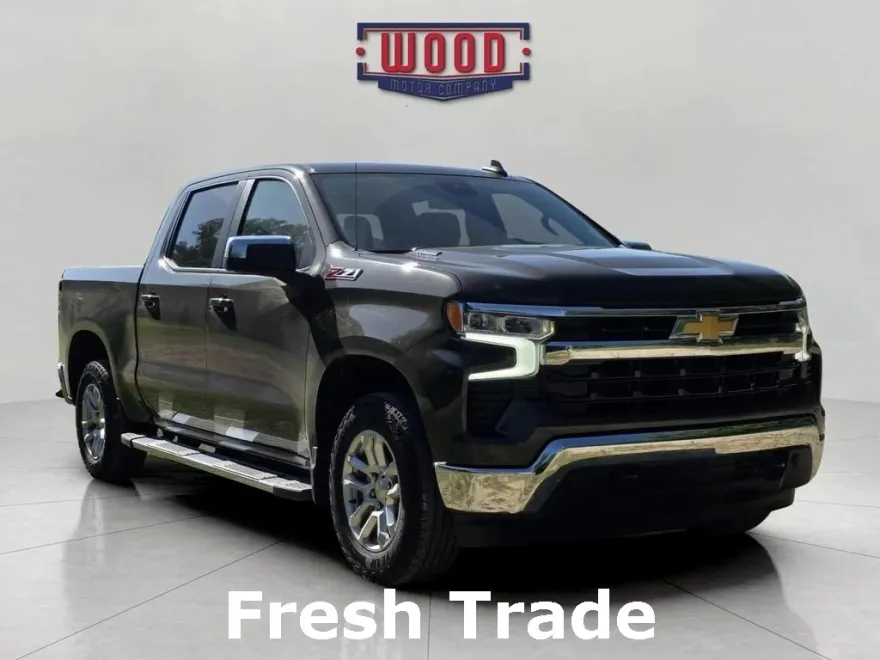 2023 Chevrolet Silverado 1500 LT photo 1