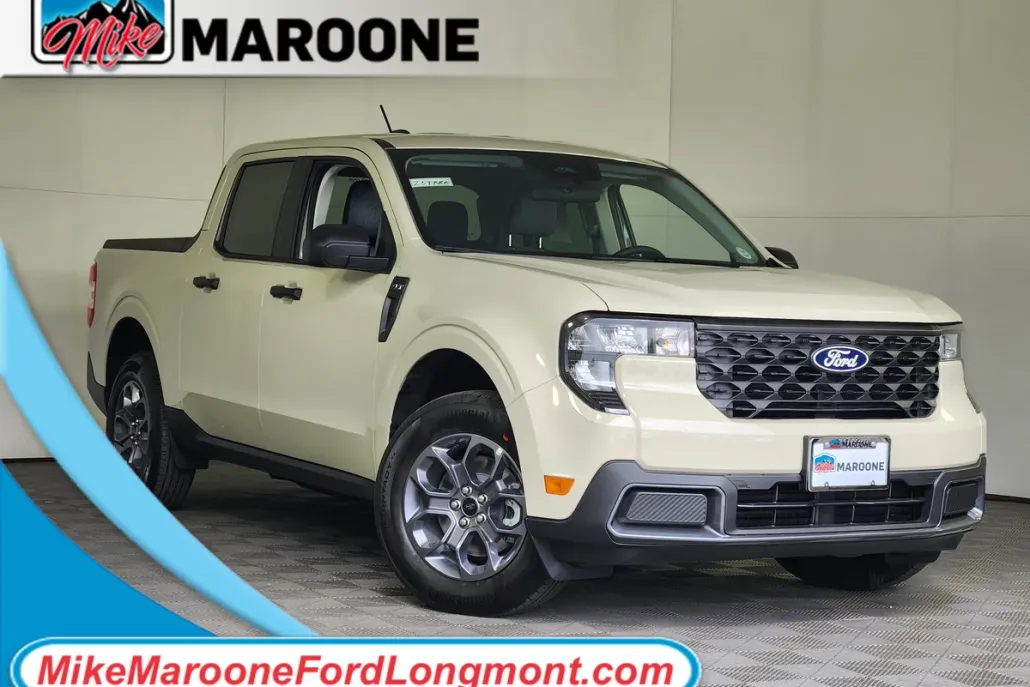 2025 Ford Maverick XLT photo 1