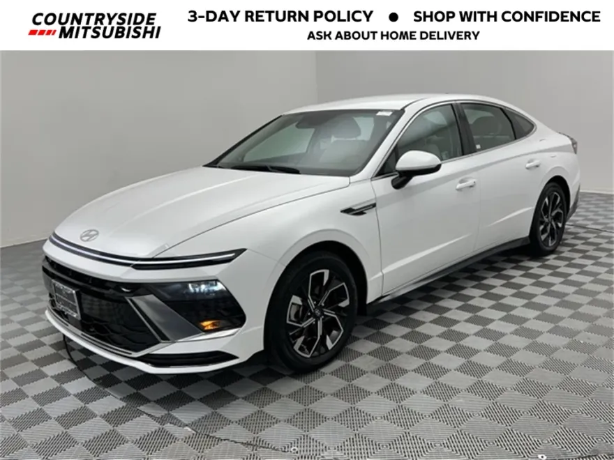 2024 Hyundai Sonata SEL photo 1
