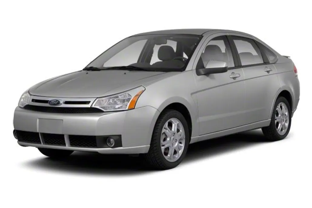 2010 Ford Focus SE photo 1