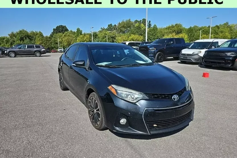 2016 Toyota Corolla S photo 1