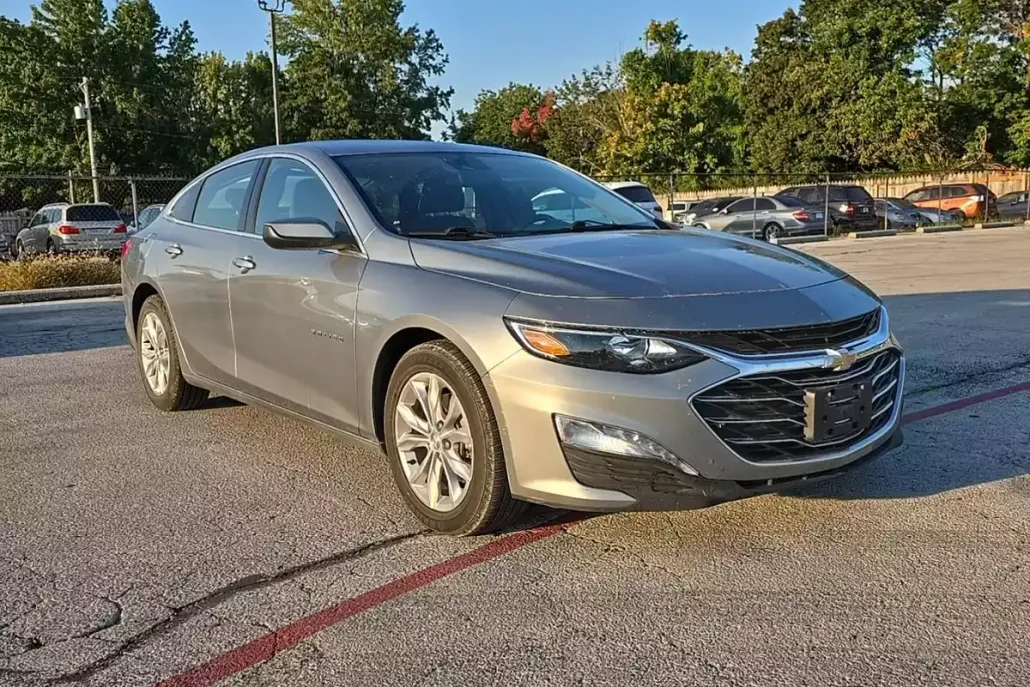 2023 Chevrolet Malibu 1LT photo 1