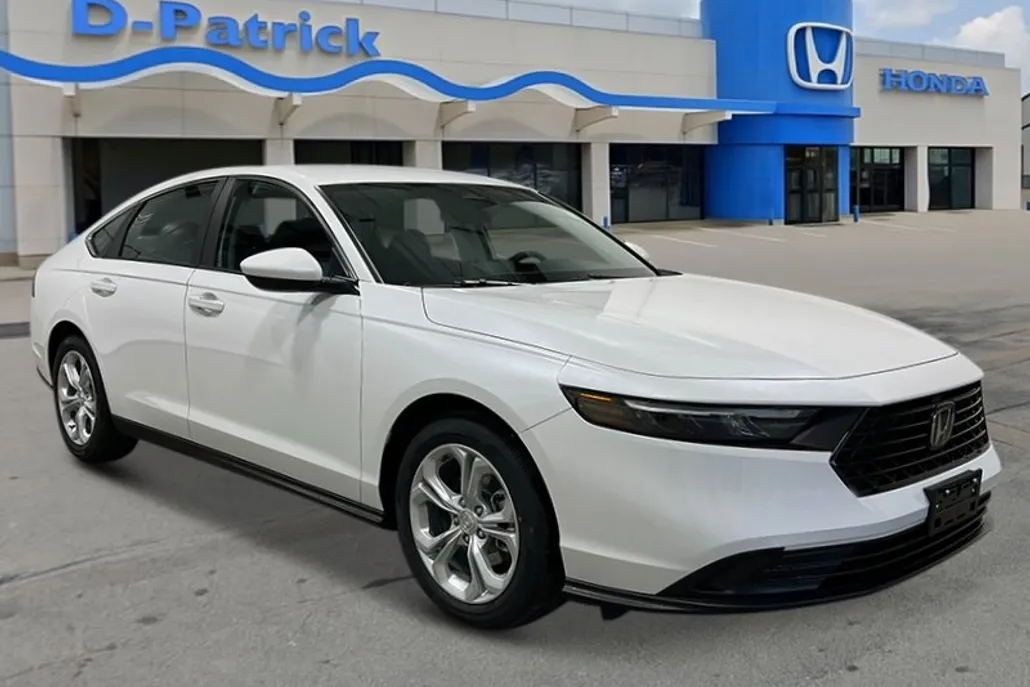 2025 Honda Accord LX photo 1