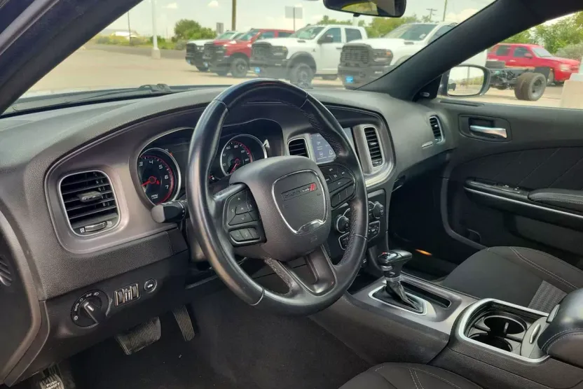 2023 Dodge Charger SXT photo 1