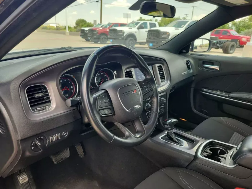 2023 Dodge Charger SXT photo 1