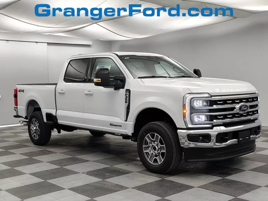 2026 Ford F-350 Lariat photo 1