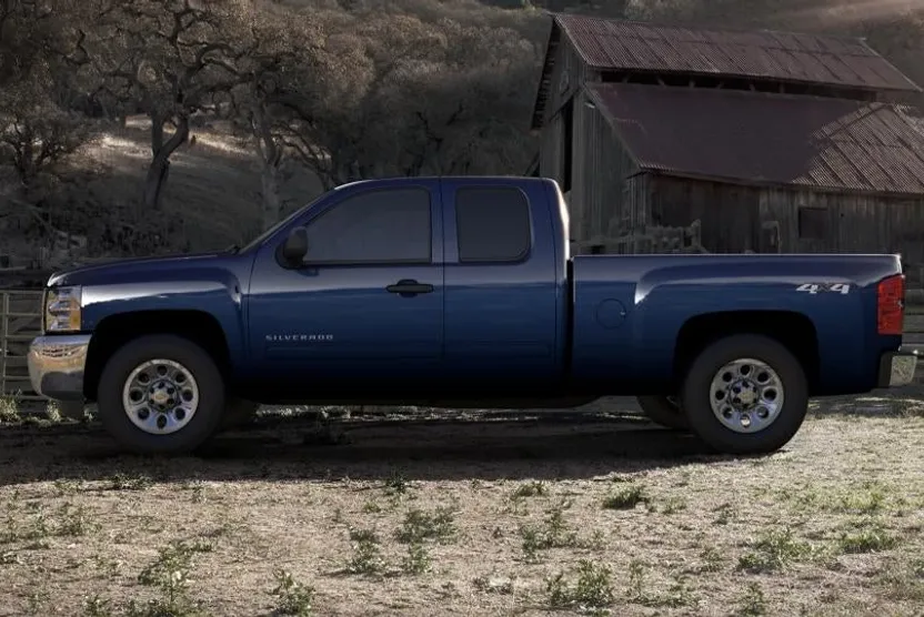2013 Chevrolet Silverado 1500 LT photo 1
