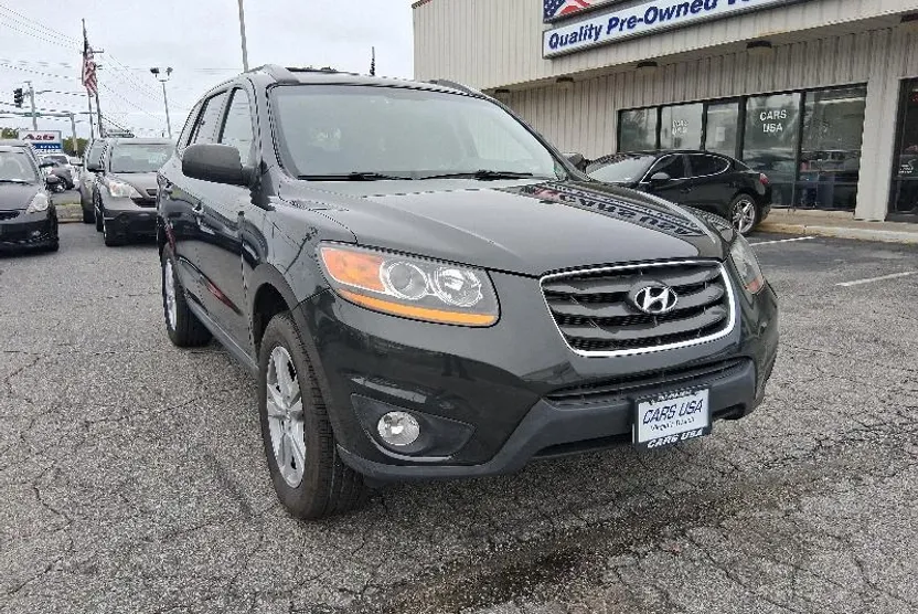 2010 Hyundai Santa Fe SE photo 1