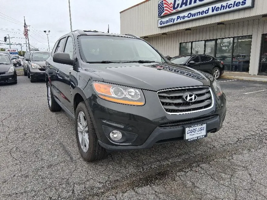 2010 Hyundai Santa Fe SE photo 1