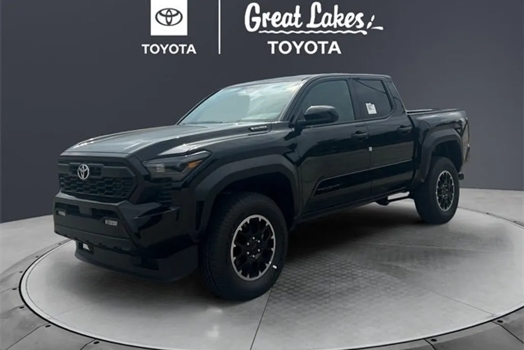 2025 Toyota Tacoma TRD Off-Road Double Cab photo 1