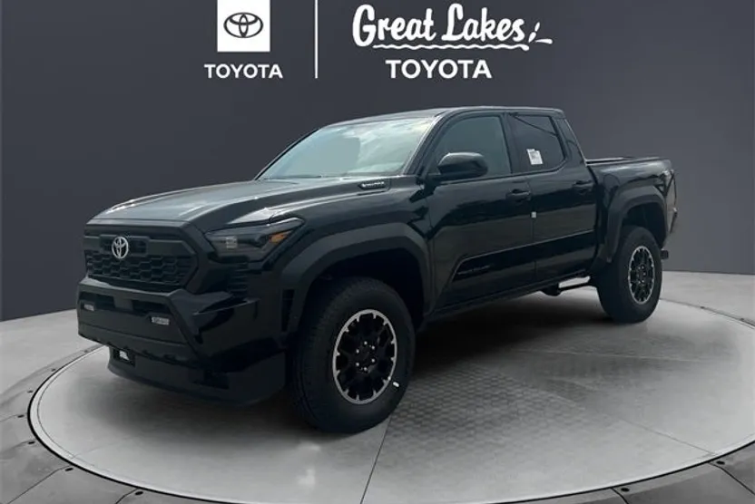 2025 Toyota Tacoma TRD Off-Road Double Cab photo 1