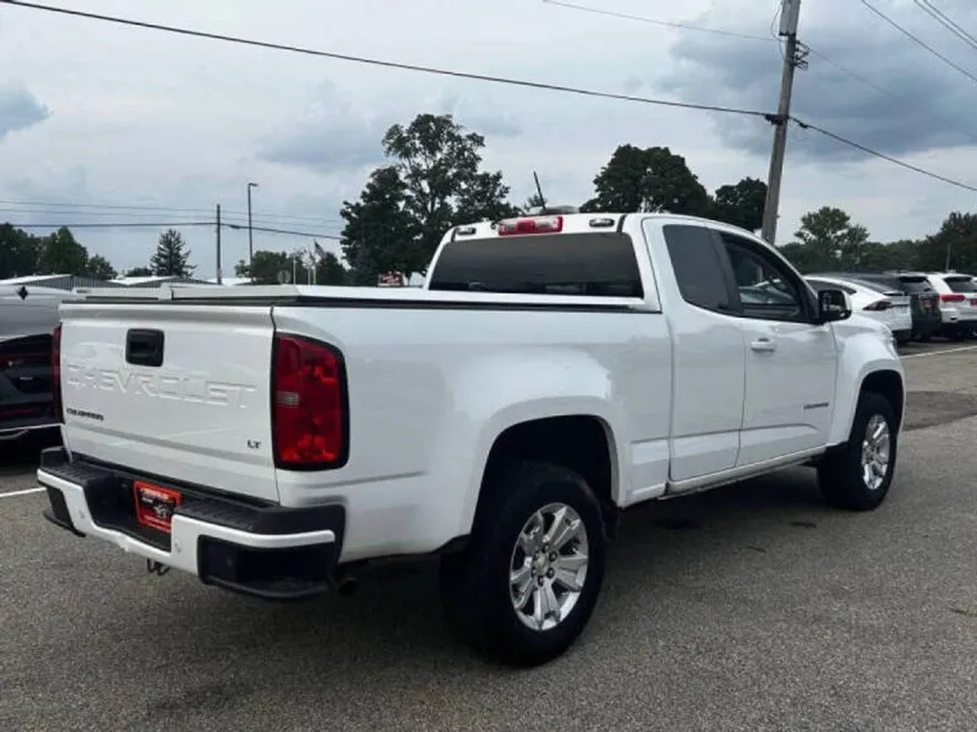 2022 Chevrolet Colorado LT photo 1