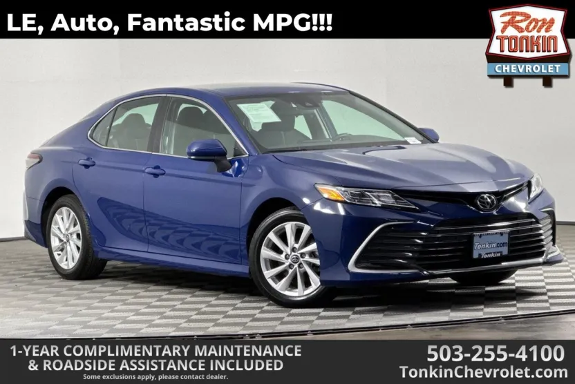 2024 Toyota Camry LE photo 1