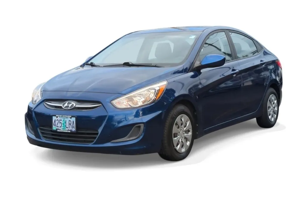 2017 Hyundai Accent SE photo 1