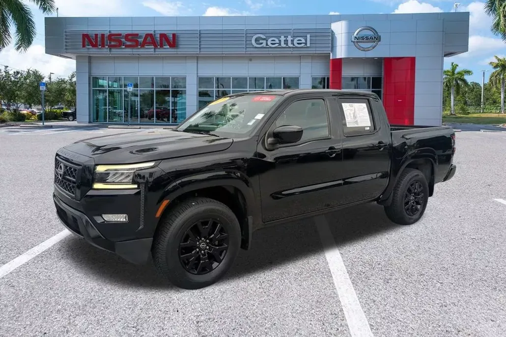 2023 Nissan Frontier SV photo 1