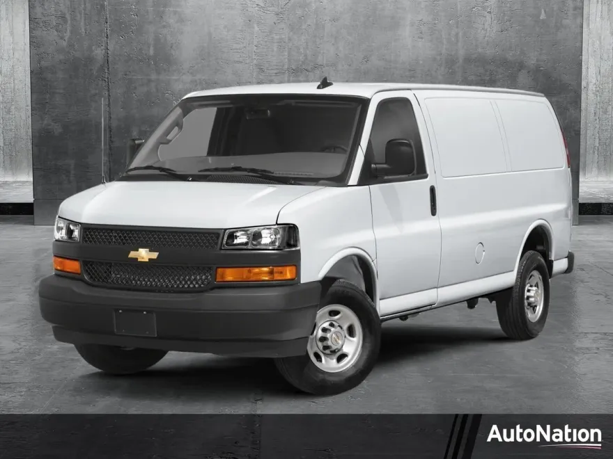 2025 Chevrolet Express Cargo 2500 Base photo 1