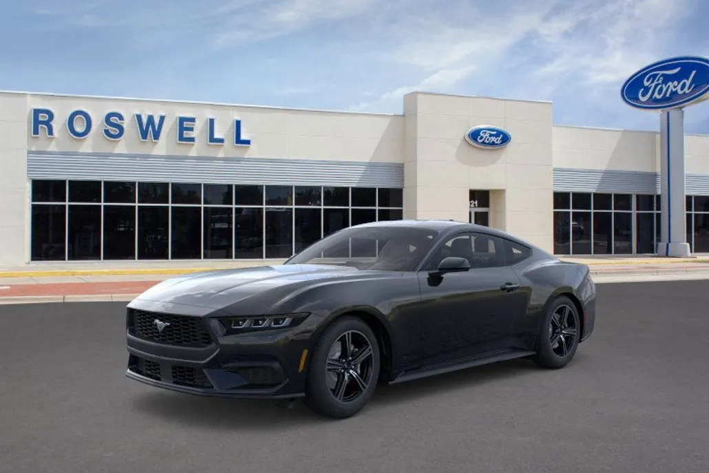 2025 Ford Mustang EcoBoost photo 1