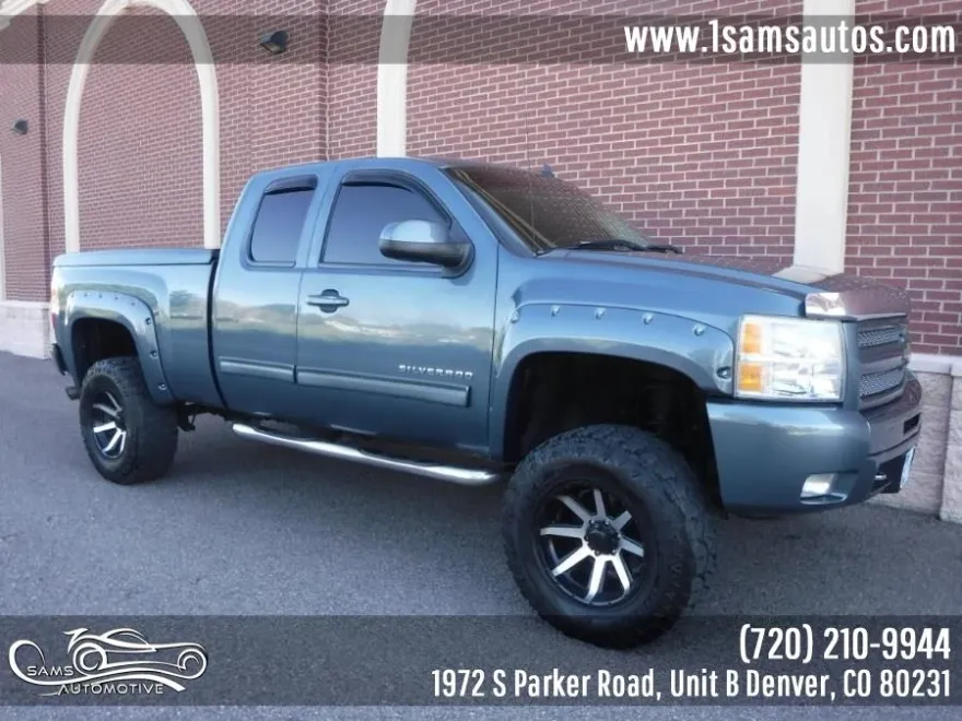 2009 Chevrolet Silverado 1500 LT photo 1