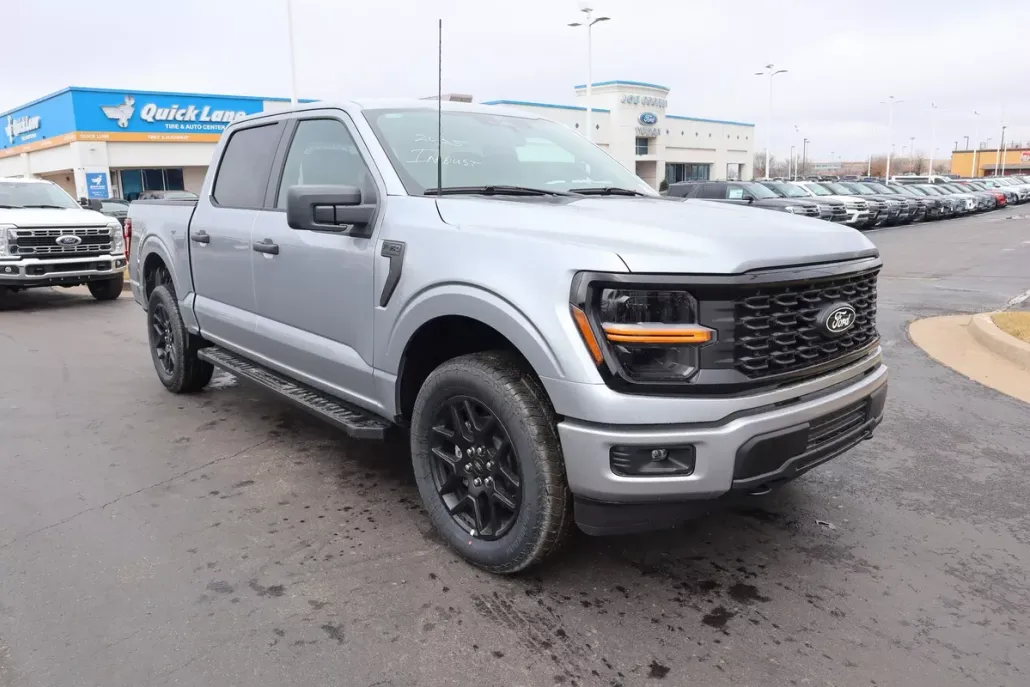 2025 Ford F-150 STX photo 1