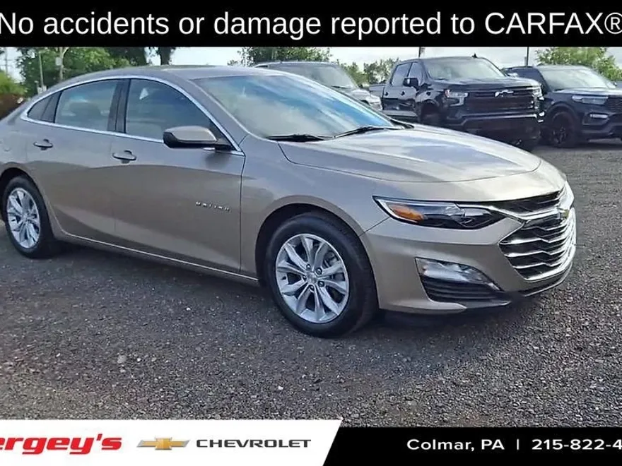 2022 Chevrolet Malibu Base photo 1