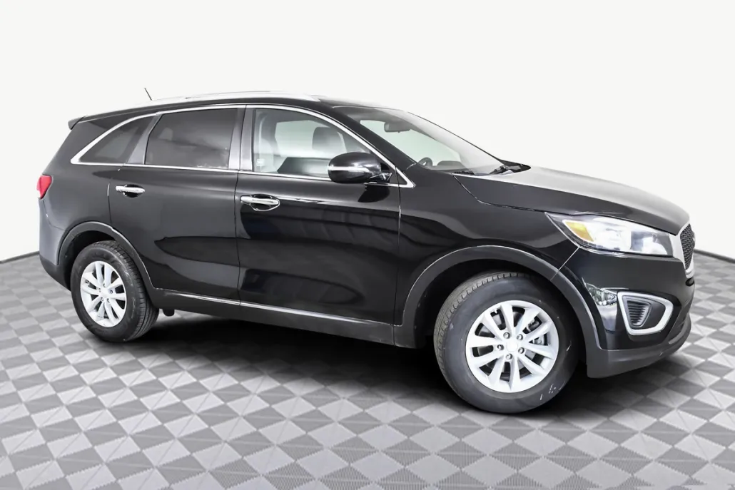 2017 Kia Sorento LX photo 1