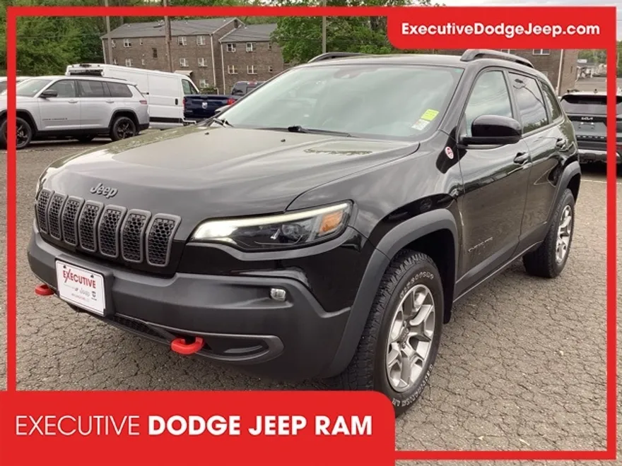 2022 Jeep Cherokee Trailhawk photo 1