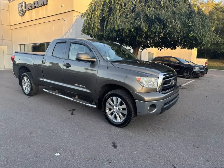 2013 Toyota Tundra Grade photo 1