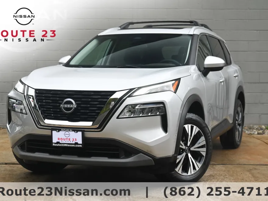 2023 Nissan Rogue SV photo 1