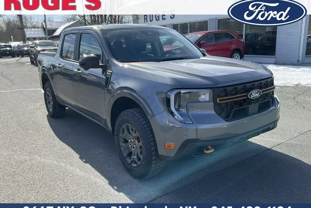 2025 Ford Maverick Tremor photo 1