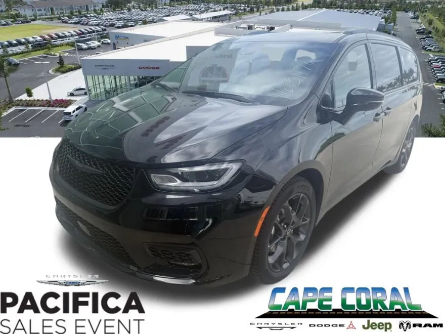 2026 Chrysler Pacifica Limited photo 1