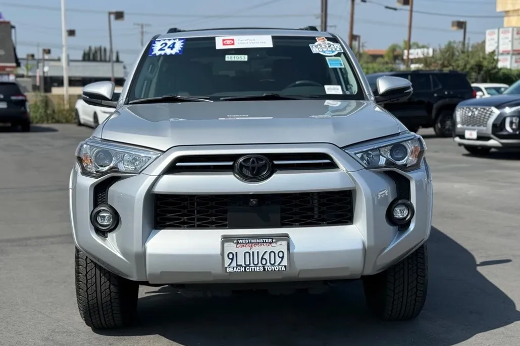 2024 Toyota 4Runner SR5 Premium photo 1