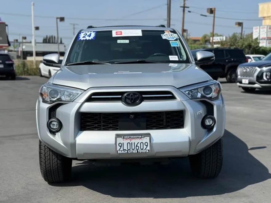 2024 Toyota 4Runner SR5 Premium photo 1