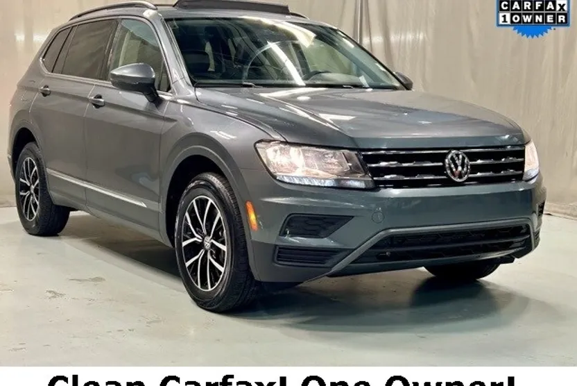 2021 Volkswagen Tiguan R-Line Black SEL photo 1