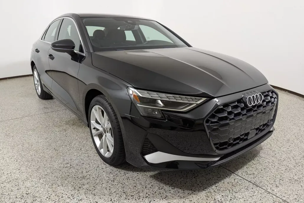 2025 Audi A3 2.0T Premium photo 1